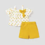 2-piece Toddler Girls Fruit Print Bow Top and Shorts Set Yellow