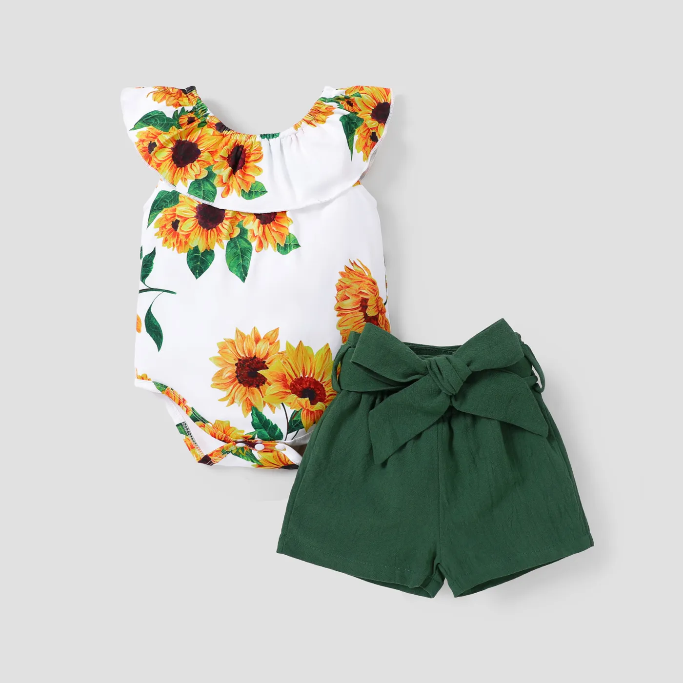 2pcs Baby Girl 100% Cotton Solid Belted Shorts and Allover Sunflower Print Ruffled Collar Tank Romper Set Green big image 1