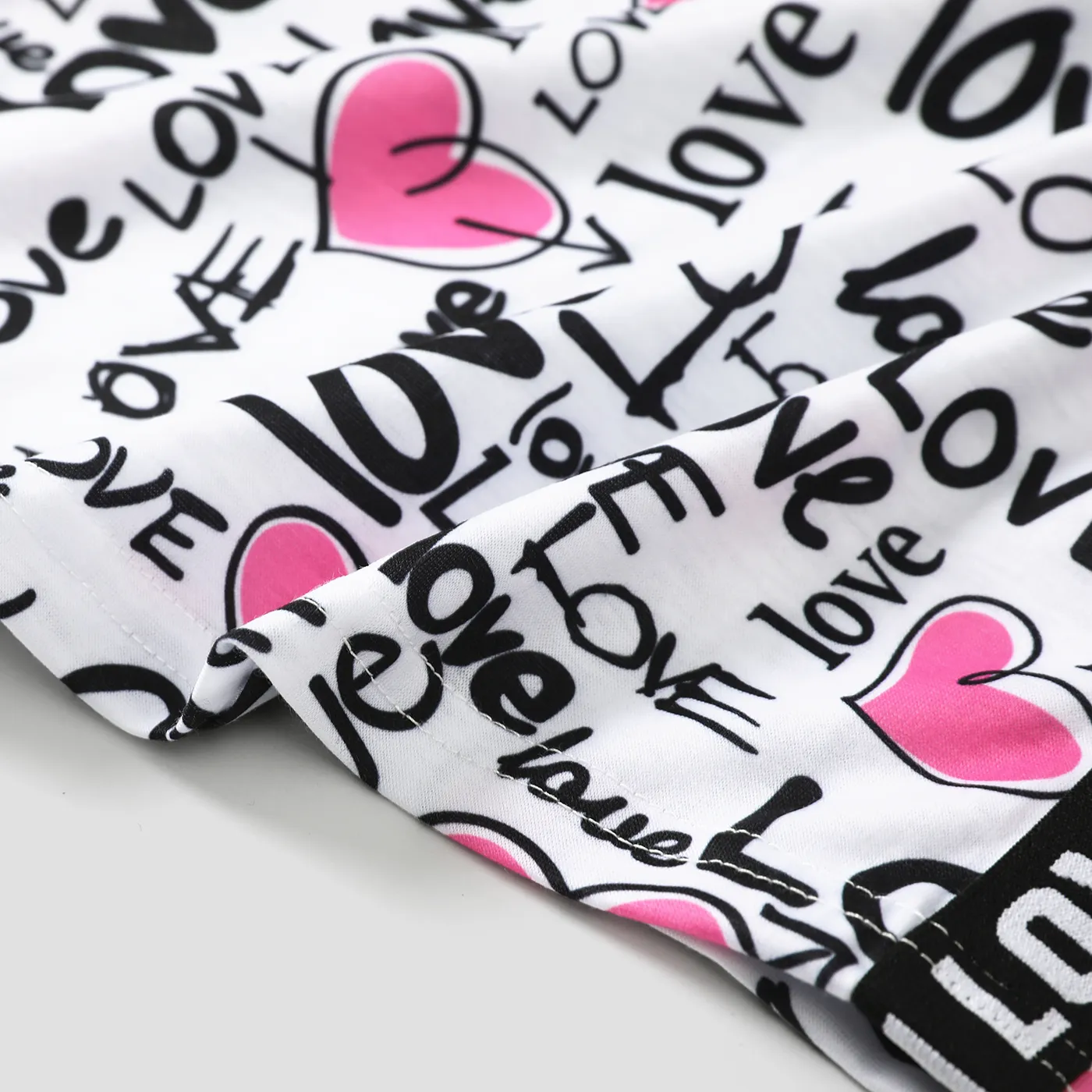 Toddler Girl Letter Heart Print Short-sleeve Dress  image 5