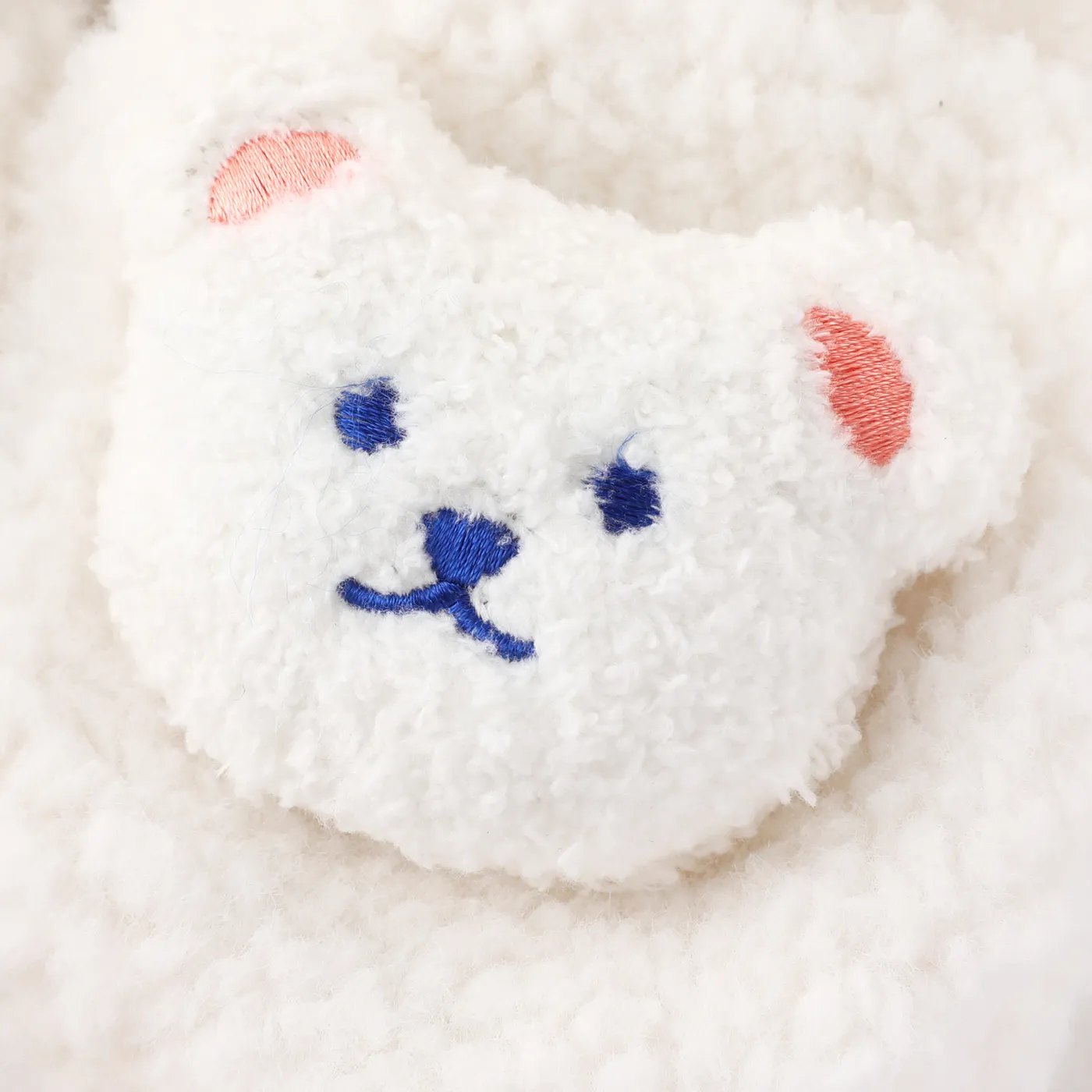 Baby/toddler likes Cartoon plush thickened warm earmuffs White image 4