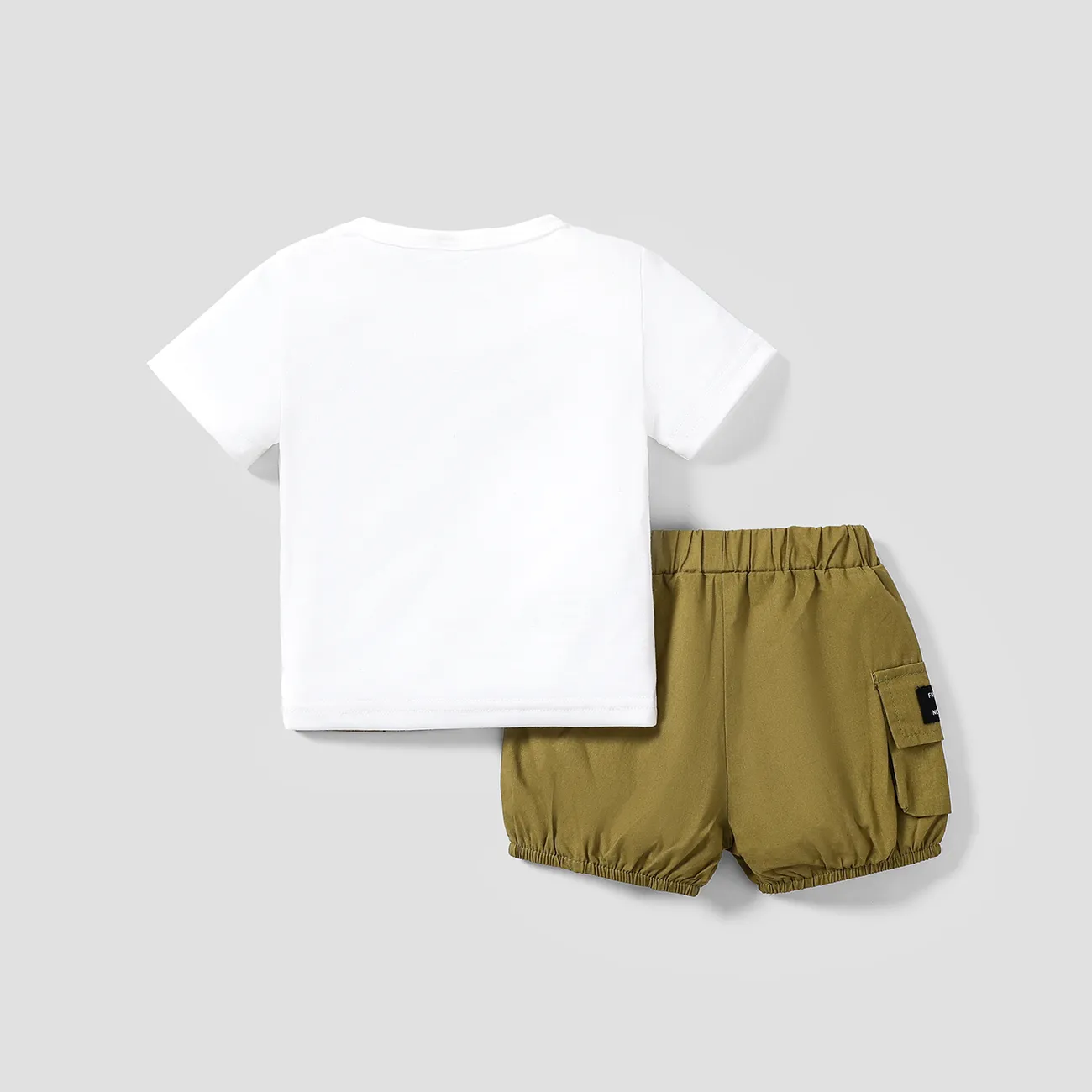 2pcs Baby Boy Glasses Dinosaur Print Short-sleeve Tee and Cargo Shorts Set White big image 1