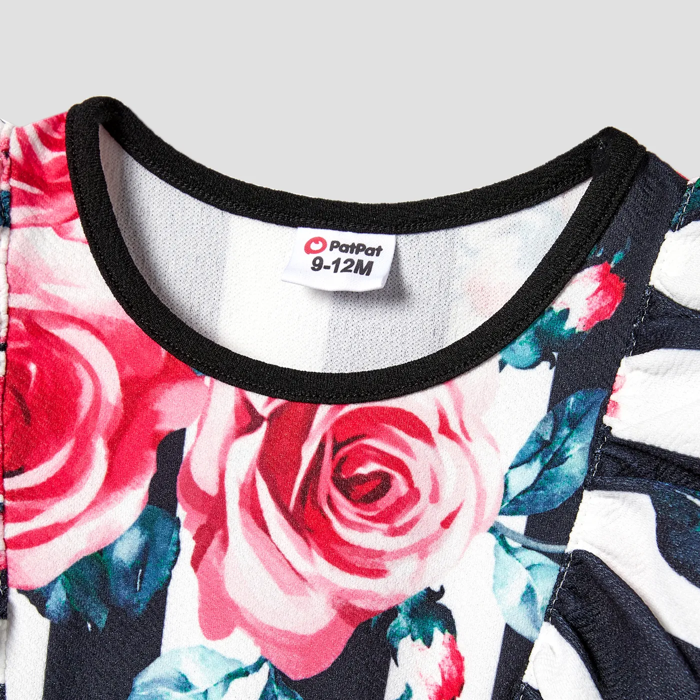 Valentine's Day Family Matching Short-Sleeve Patch Pocket T-shirts and Flower Print Belted Sleeveless Dresses Sets Black image 4