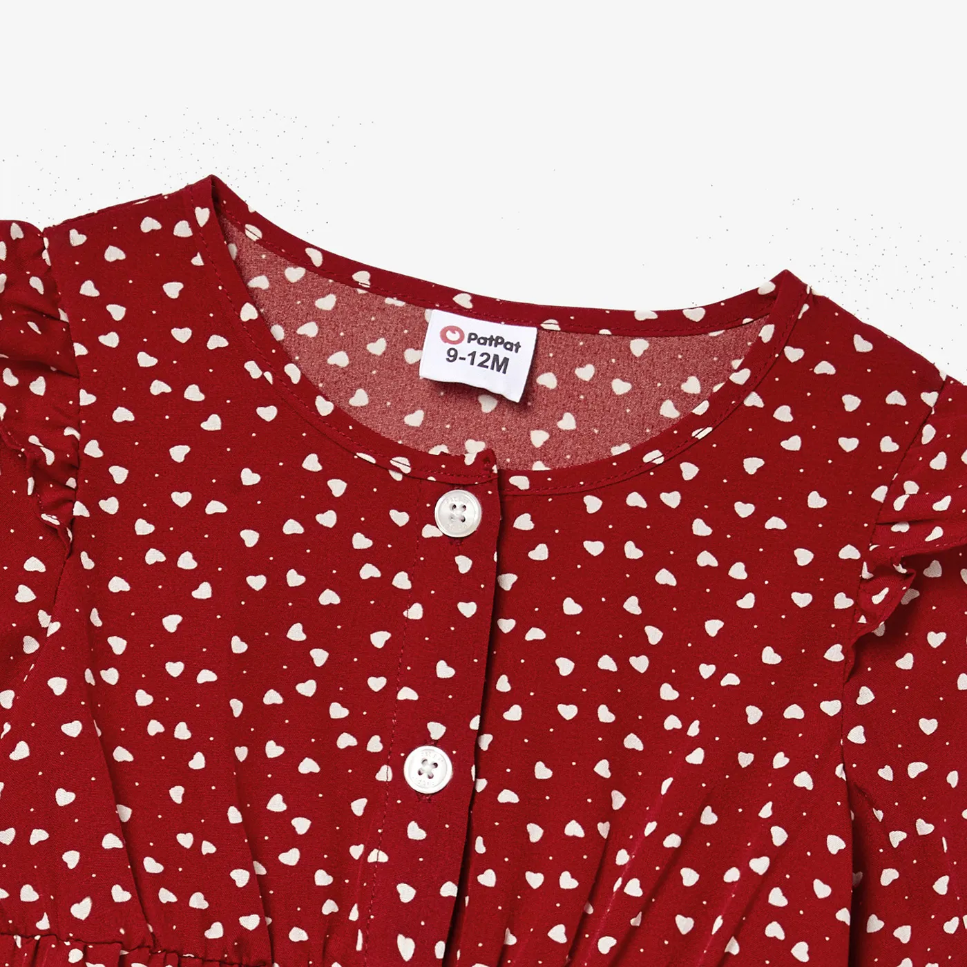 Family Matching Short Sleeve Color-block T-shirts and Heart Pattern Puff-sleeve Smocked Hem Dresses Sets  image 4