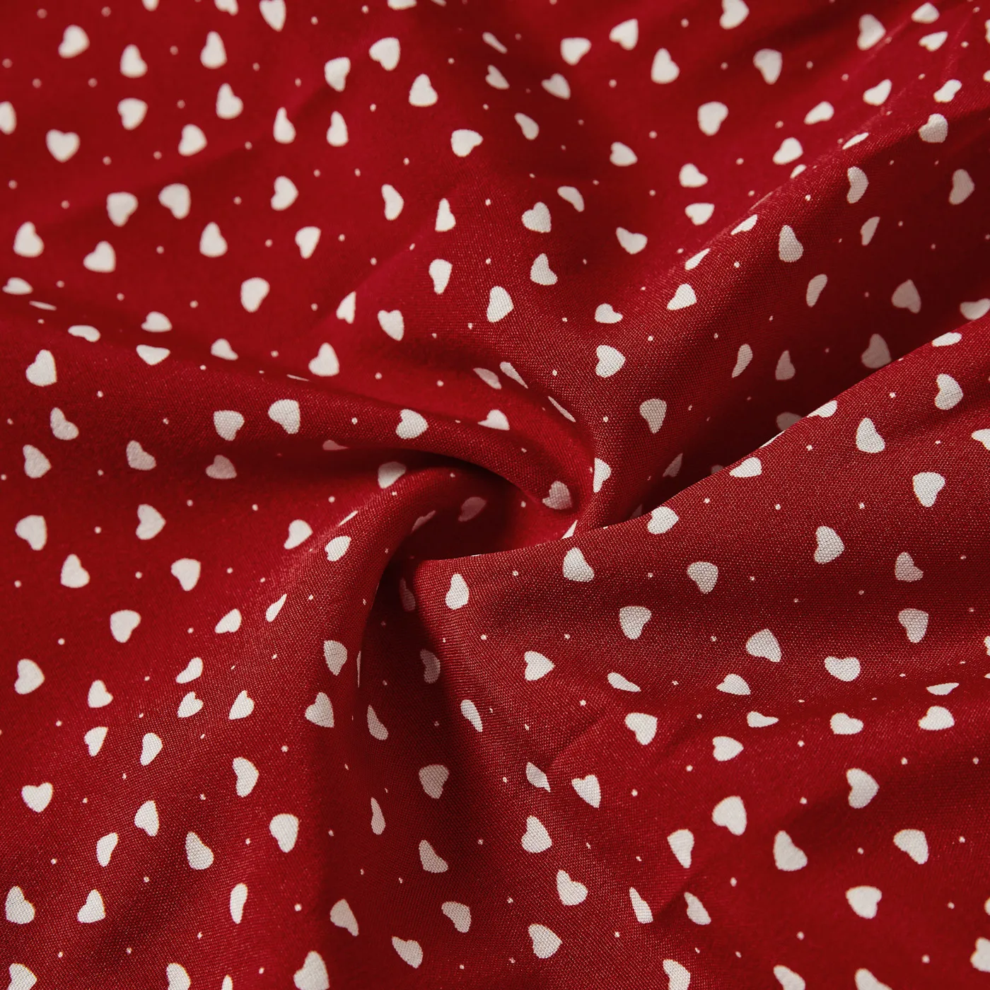 Family Matching Short Sleeve Color-block T-shirts and Heart Pattern Puff-sleeve Smocked Hem Dresses Sets  image 6