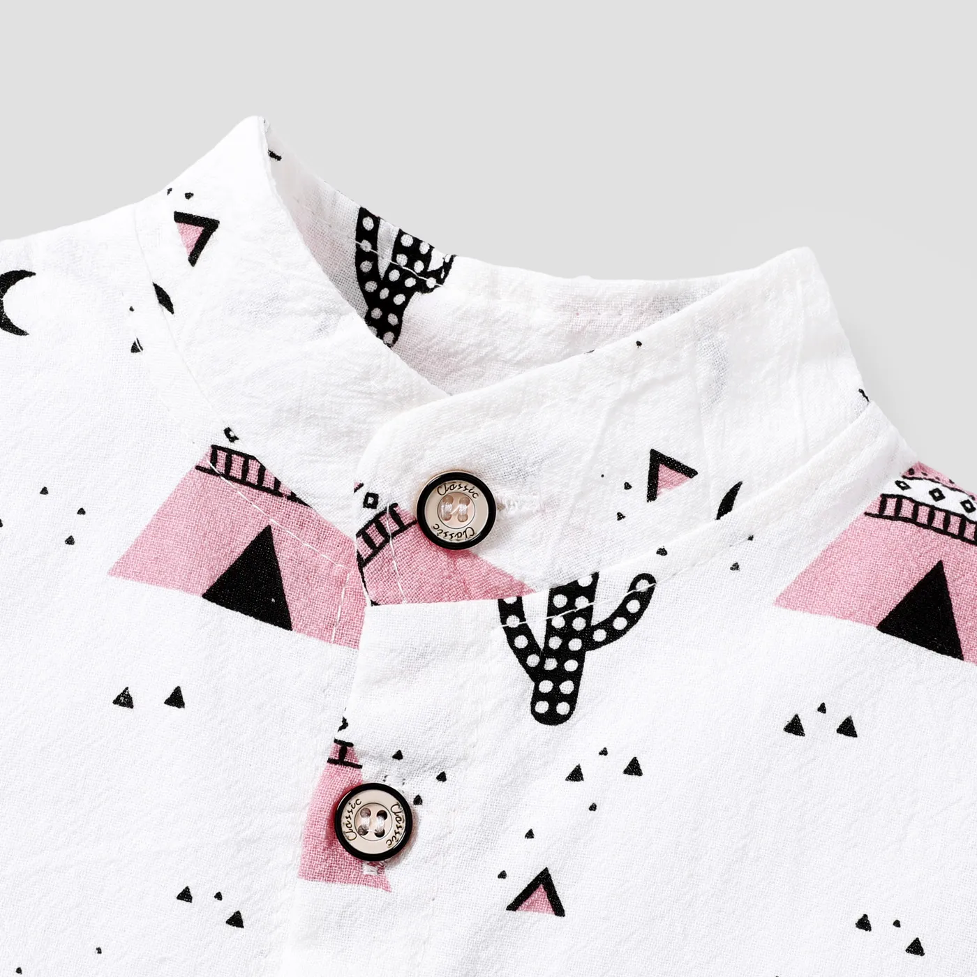 2pcs Baby Boy 95% Cotton Short-sleeve All Over Cactus Print Button Up Shirt and Solid Shorts Set  image 3