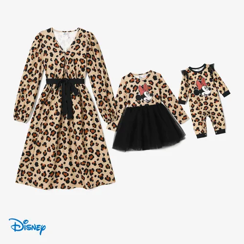Disney Mickey and Friends فساتين ماما وأنا حريمي رقبة على شكل حرف V كم طويل متعدد الطبقات نقش حيوانات