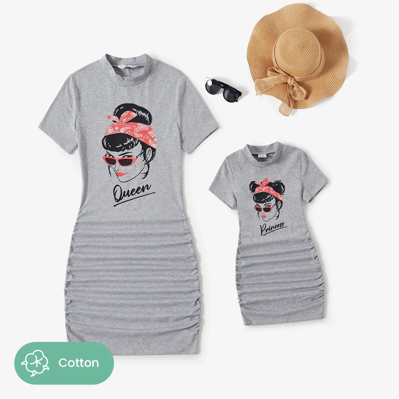 Mommy and Me Casual Character Print Elasticated Pleats Design Short-sleeve Mock Neck Dresses
