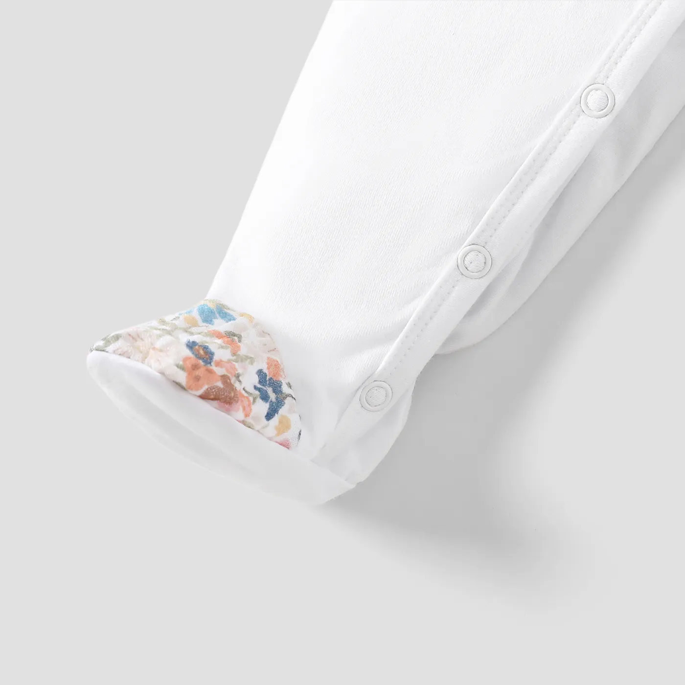 2 unidades Bebé Menina Extremidades franzidas Flores isoladas Elegante Manga comprida Conjunto para bebé Branco image 4