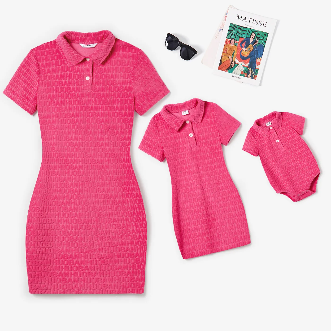 Mommy & Me Trendy Pink Town FabricsLetter Pattern Lapel Collar Body-con Dresses 