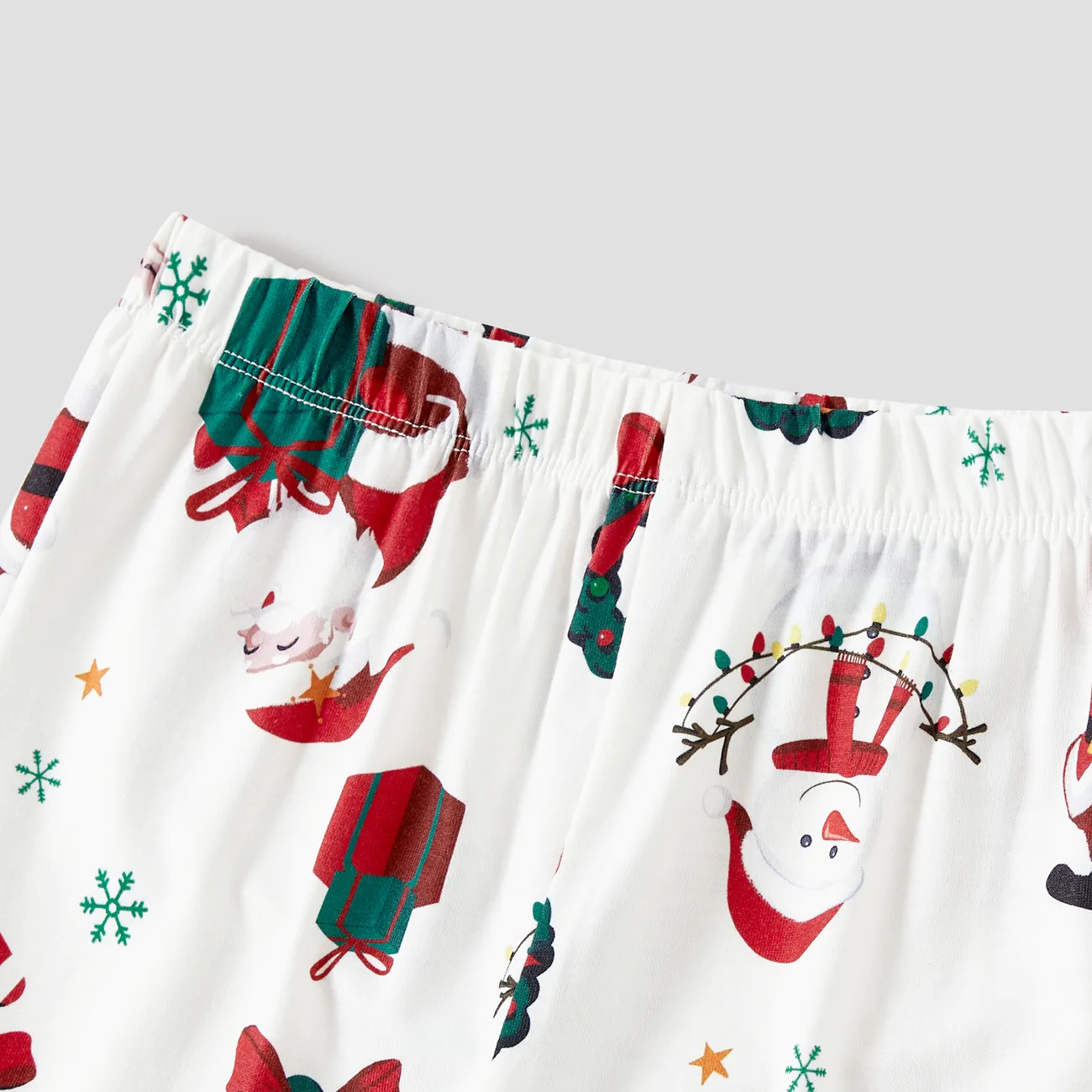 Christmas Family Matching Santa & Wreaths Print Long-sleeve Pajamas Sets(Flame resistant) Original White big image 1