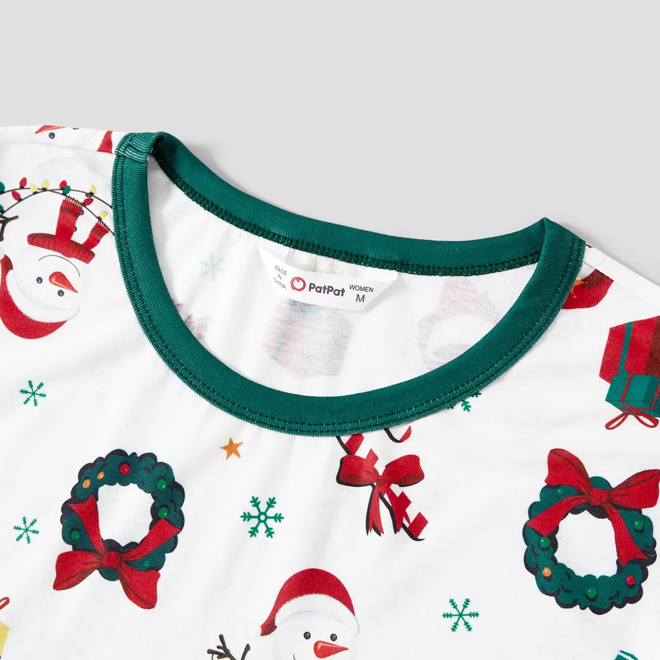 Noël Look Familial Manches longues Tenues de famille assorties Pyjamas (Flame Resistant) blanc d'origine big image 1