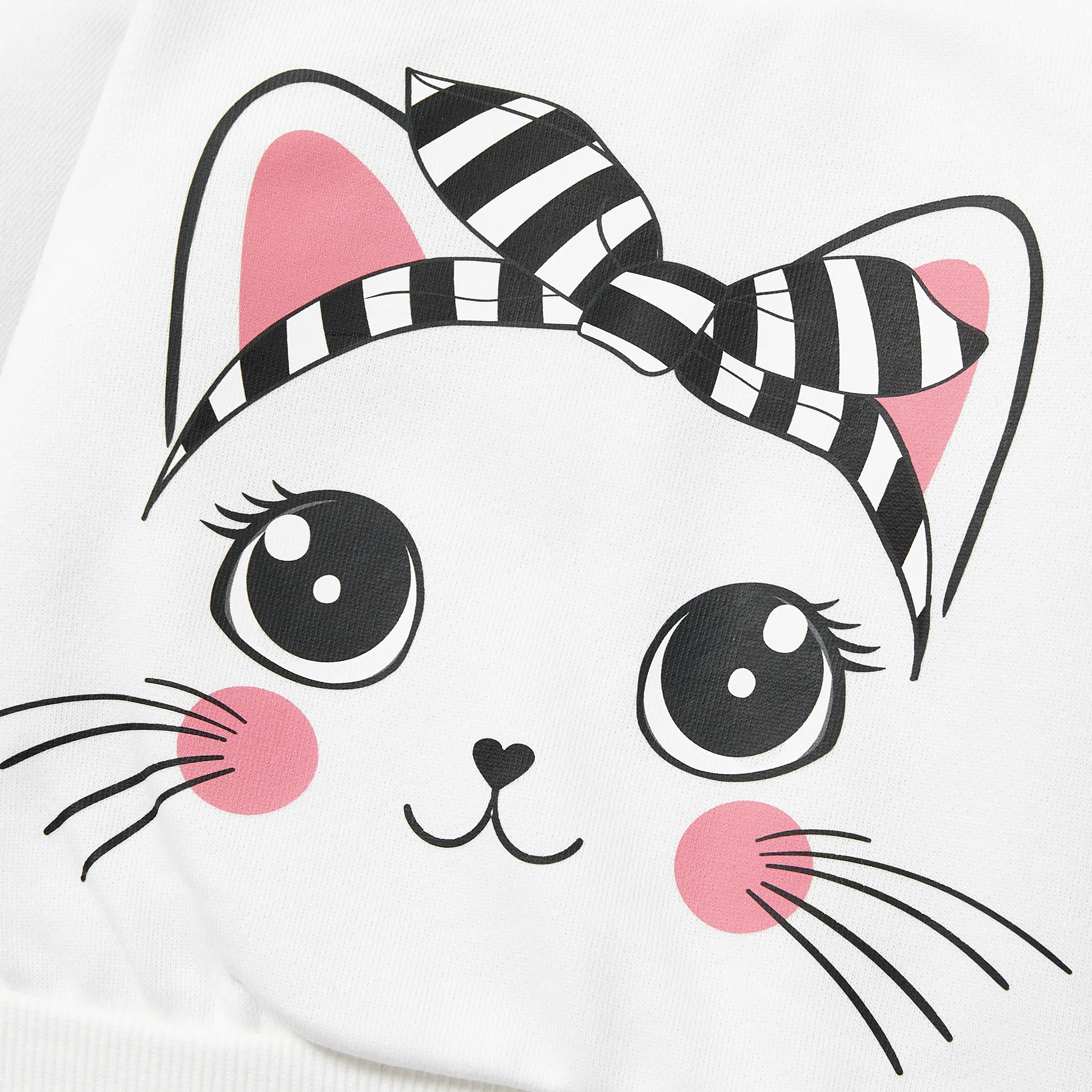Childlike Cat 2pcs Baby Girl Set with Fabric Stitching BlackandWhite image 4