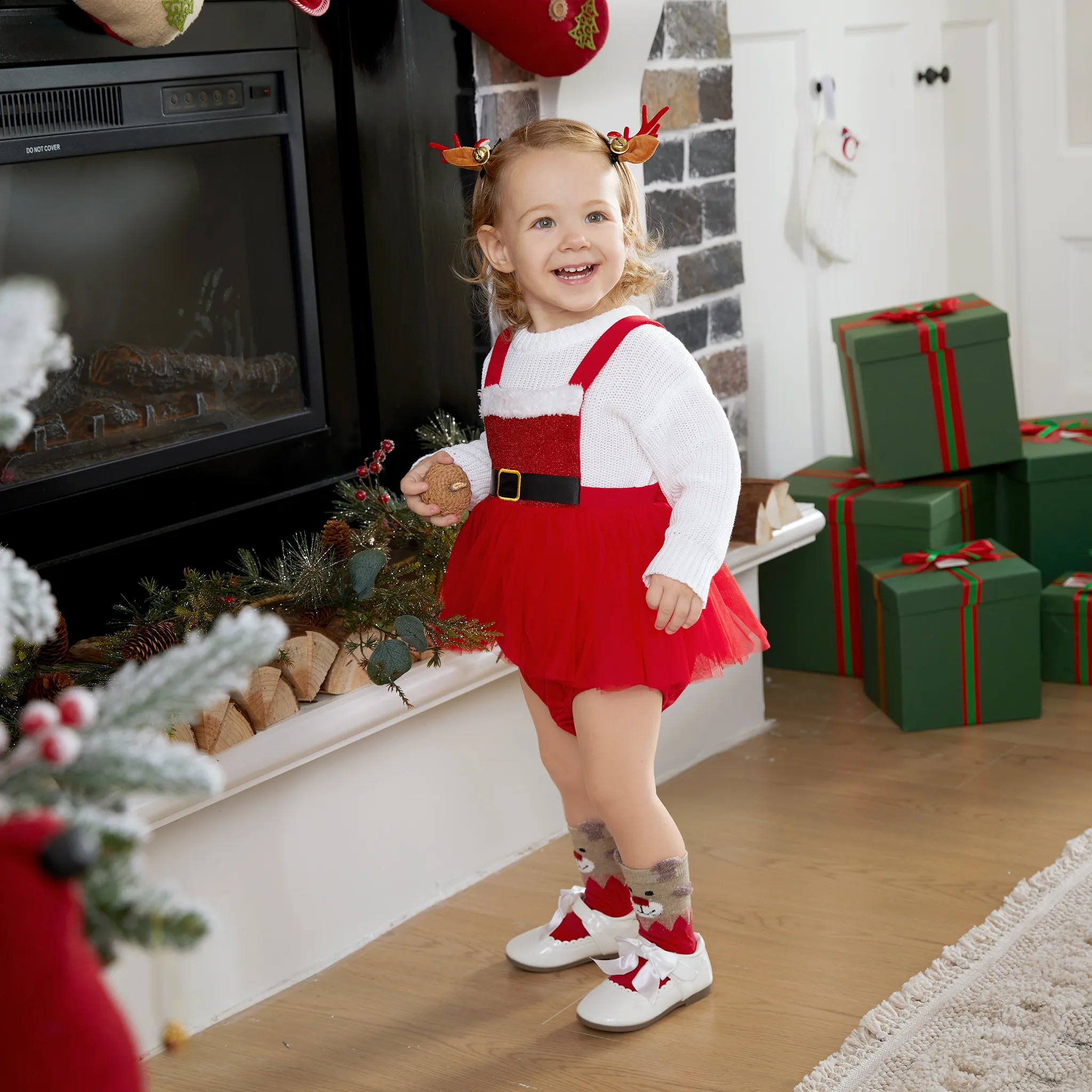 Baby Girl Christmas Mesh Strap Romper  image 4