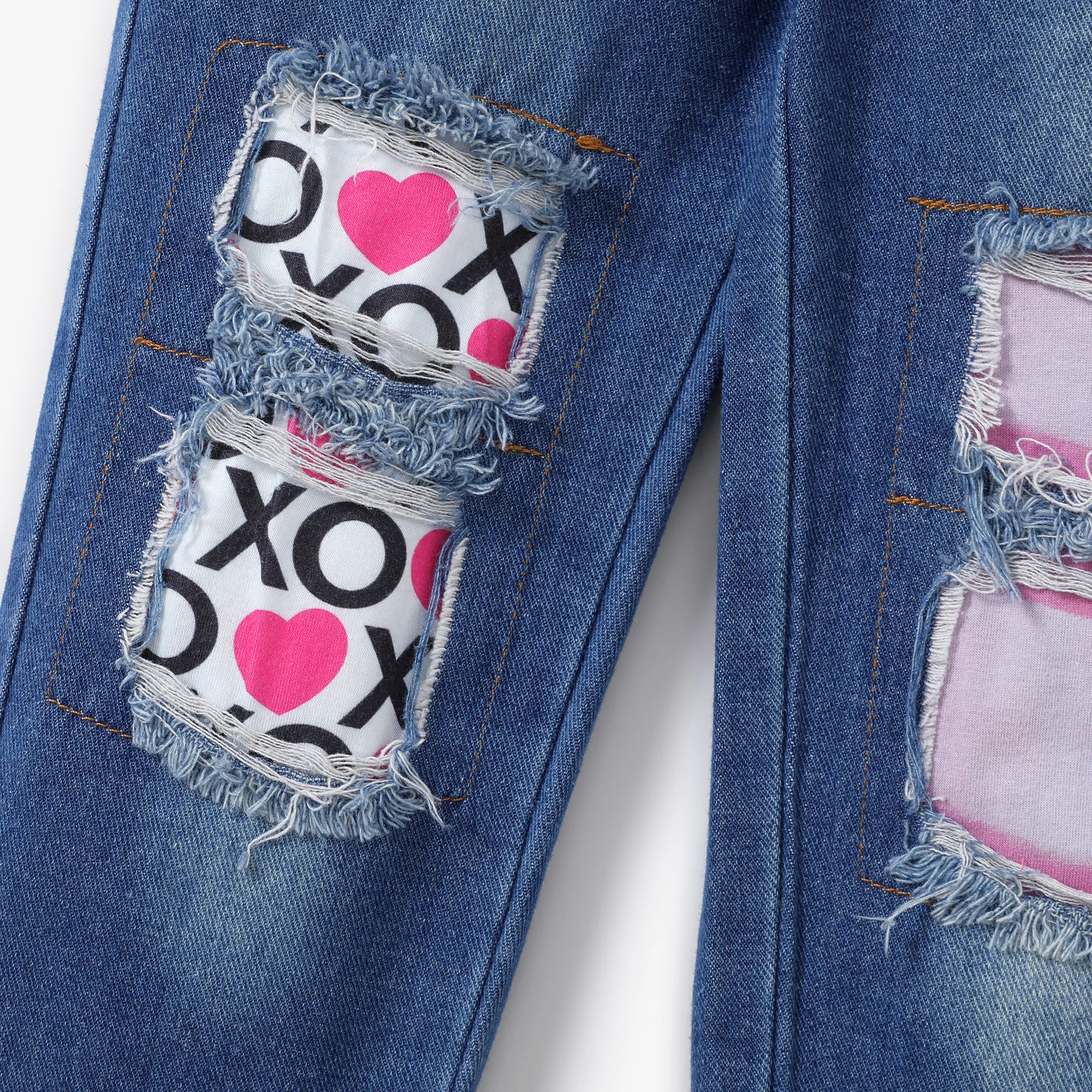 Sweet Toddler Girl 2pcs 93% Cotton Sets with Letter Pattern and Hole Design Jeans  image 4
