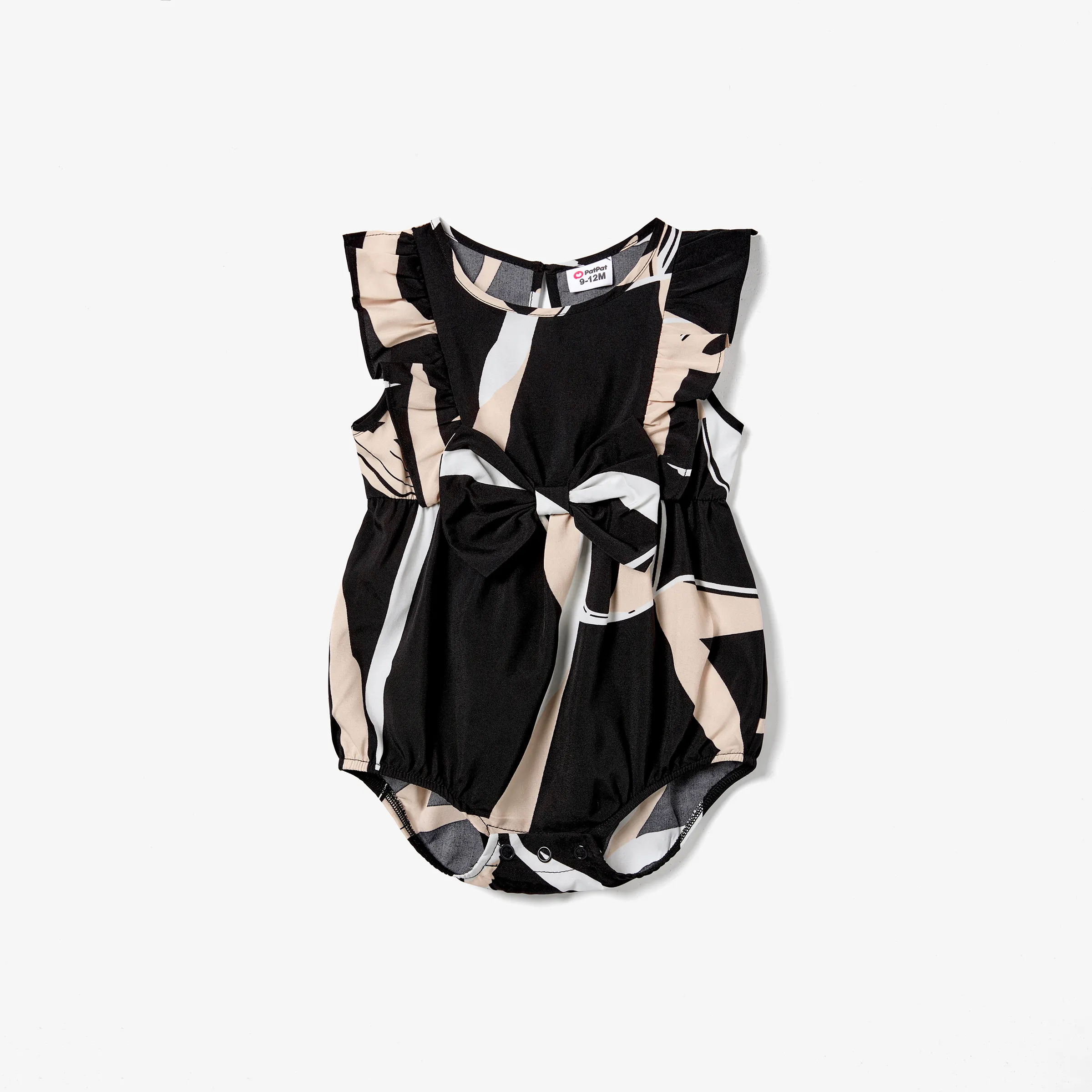 Family Matching Black Raglan-Sleeve T-Shirts and Floral Contrast Collar Sleeveless Dresses Set  Black big image 1