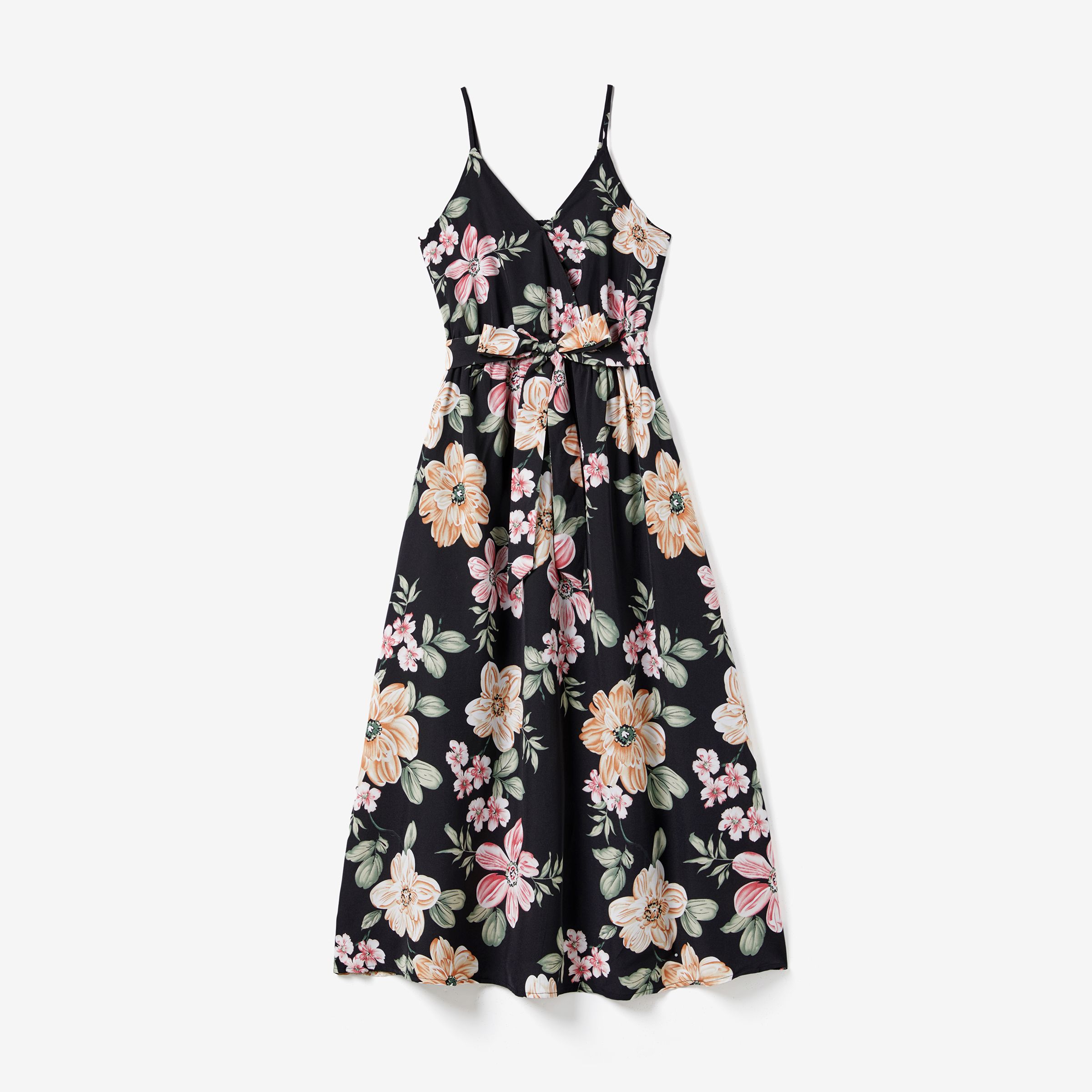 

Family Matching Floral Panel T-shirt and Allover Large Floral Strap Dress Sets