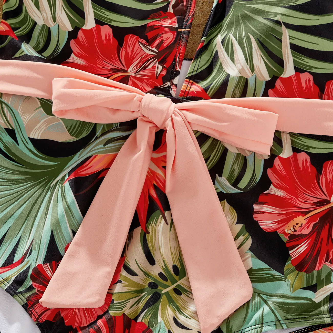 Ostern Familien-Looks Tropische Pflanzen und Blumen Familien-Outfits Badeanzüge rosa big image 1