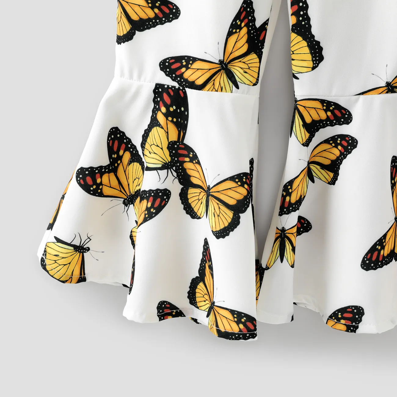 2 pièces Enfant en bas âge Fille Bouton Doux Papillon ensembles de t-shirts Marron big image 1