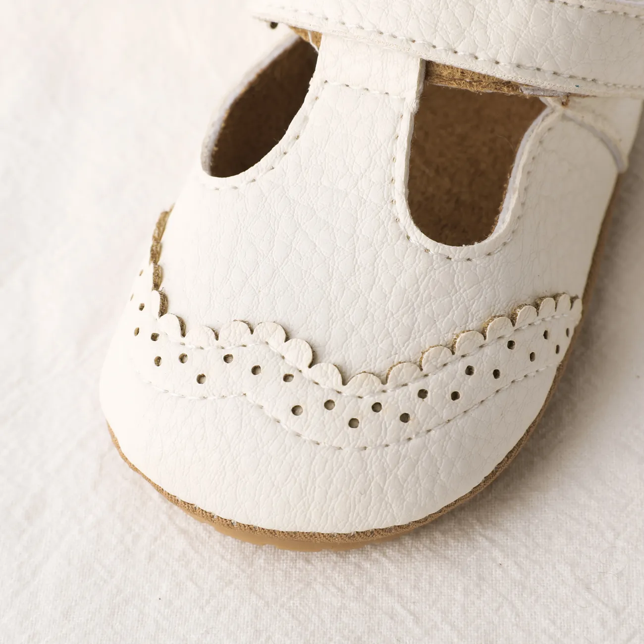 طفلة عارضة الصلبة النسيج خياطة الفيلكرو Prewalker أحذية أبيض big image 1