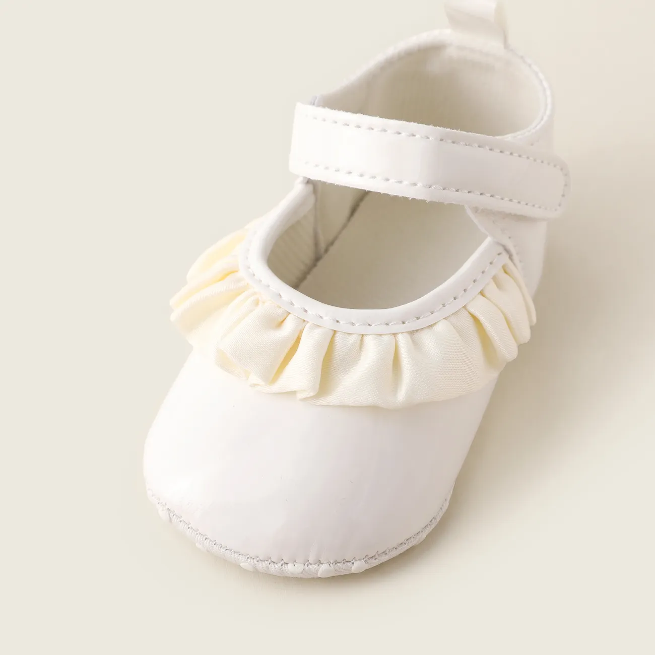 Baby Girl Sweet Ruffle Edge Velcro Prewalker Shoes White big image 1