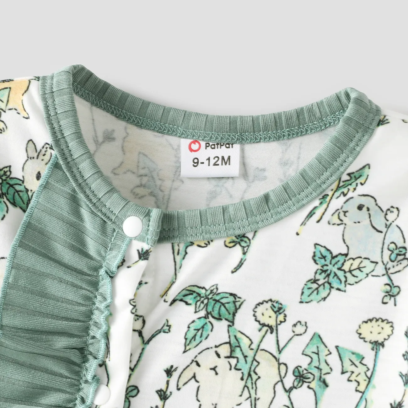 2pcs Baby Girl Ribbed Green/White Rabbit Print Long-sleeve Ruffle Jumpsuit Set White big image 1