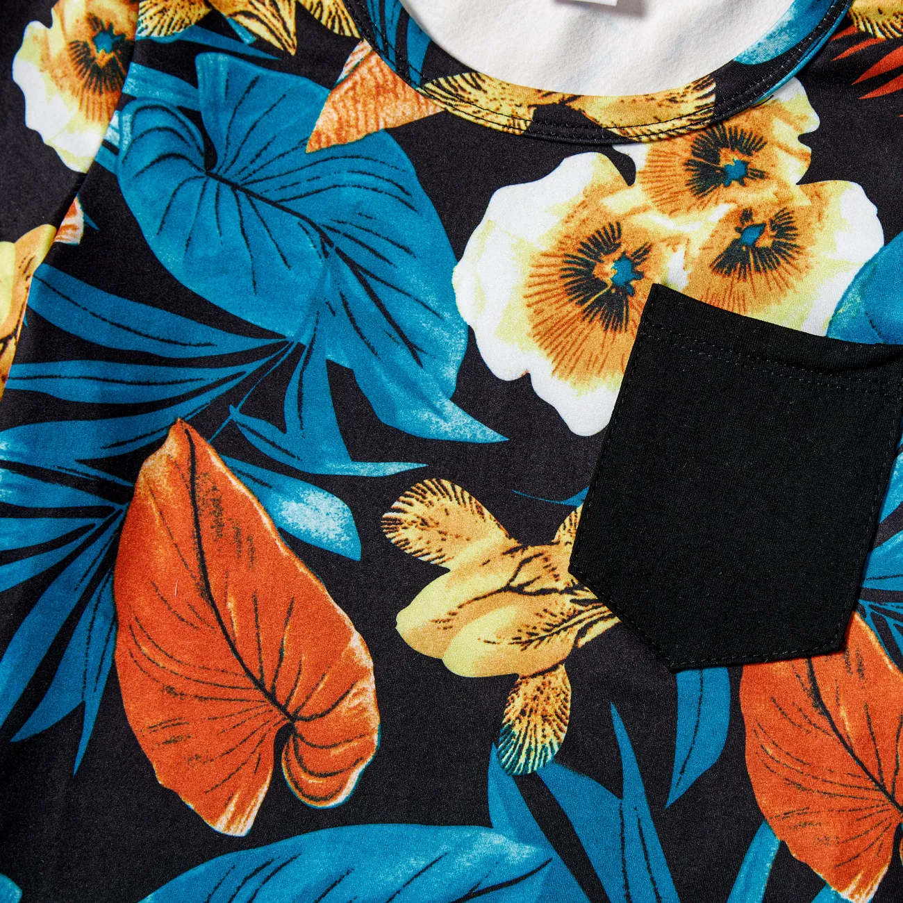 Family Matching Floral Panel T-shirt and Floral Ruched Drawstring Side Strap Dress Sets Black big image 1