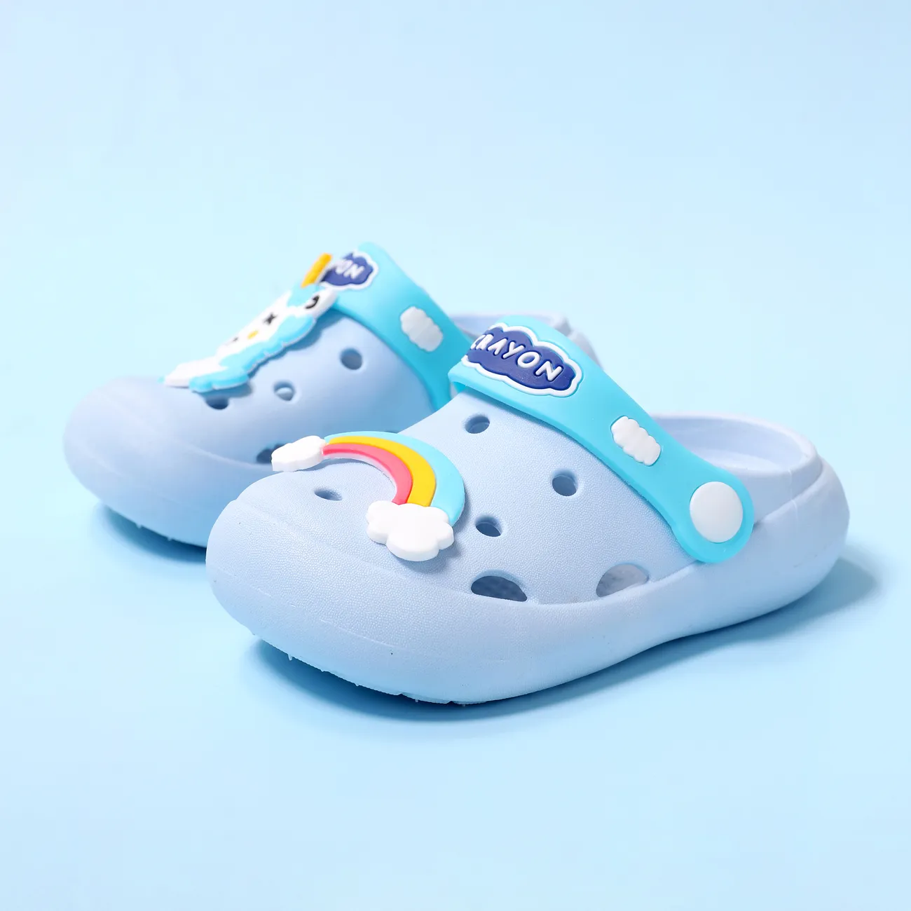Criança / Crianças Menina / Menino colorido arco-íris e unicórnio Design Beach Hole Shoes Azul big image 1