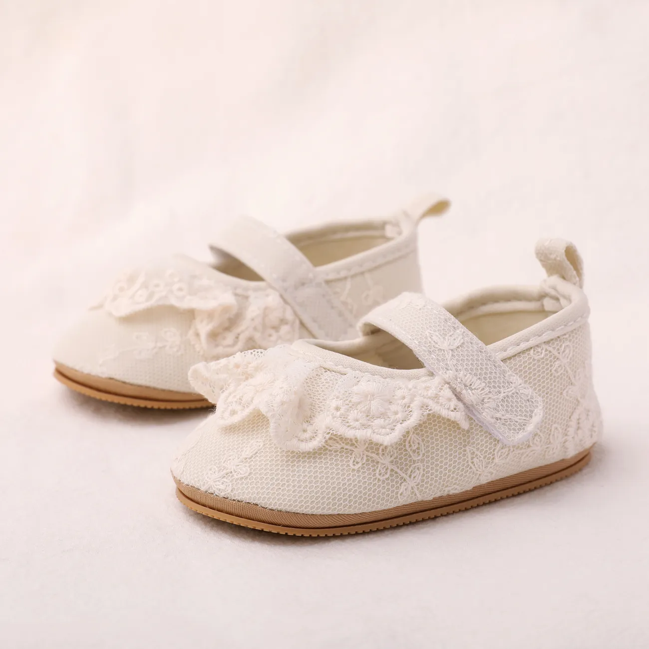 Baby Girl Sweet Lace Ruffle Edge Velcro Prewalker Shoes White big image 1