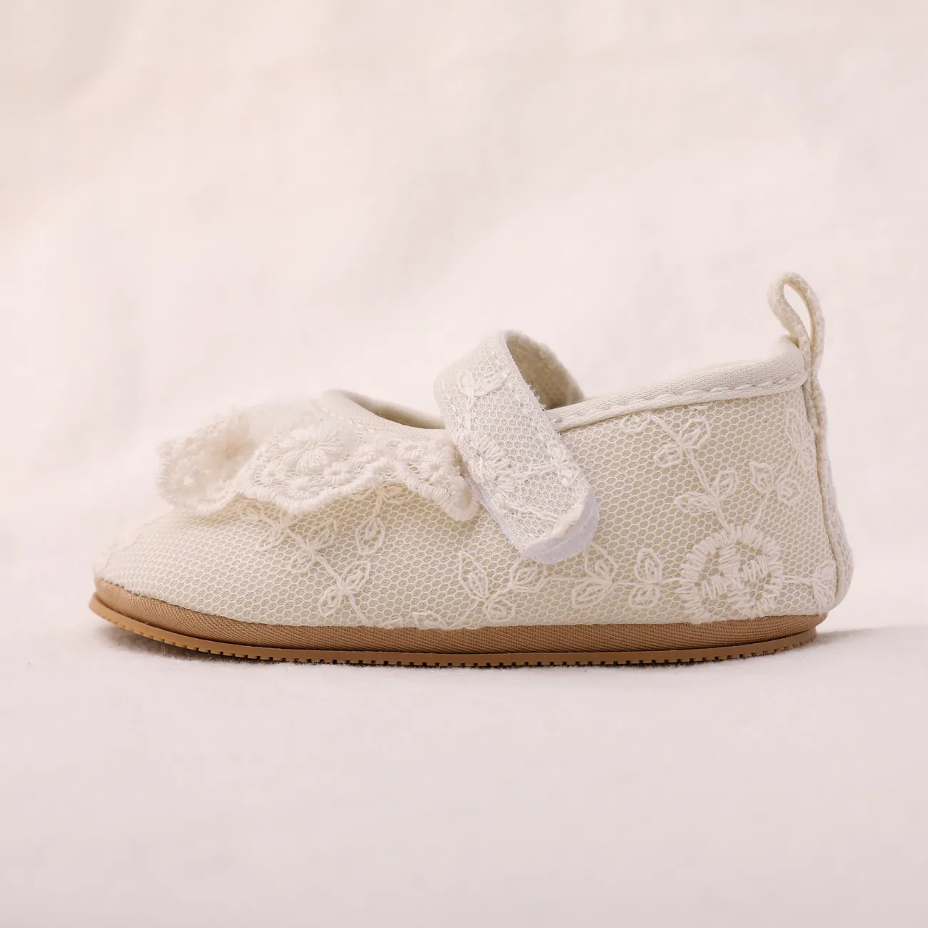 Baby Girl Sweet Lace Ruffle Edge Velcro Prewalker Shoes White big image 1