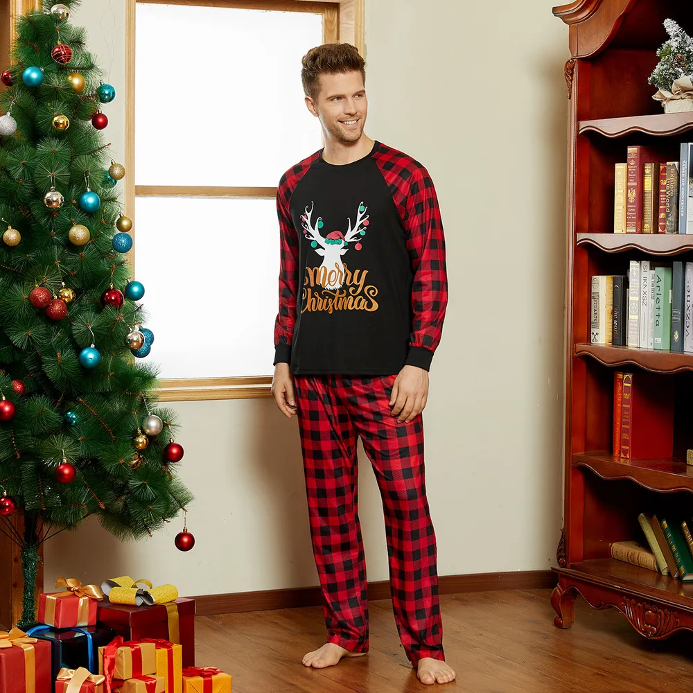 Merry Christmas Letter Antler Print Plaid Splice Matching Pajamas Sets for Family (Flame Resistant)  big image 13
