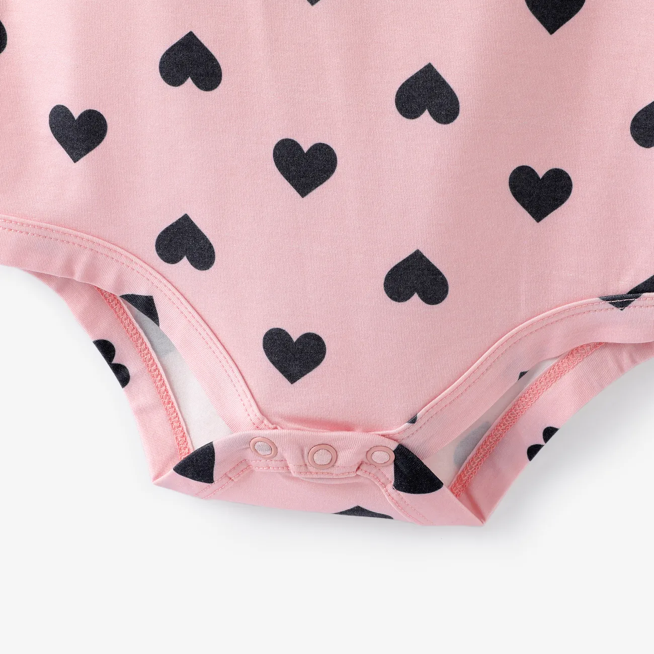 Muttertag Baby Girl Naia™ Heart Print Flutter-Sleeve Strampler rosa big image 1