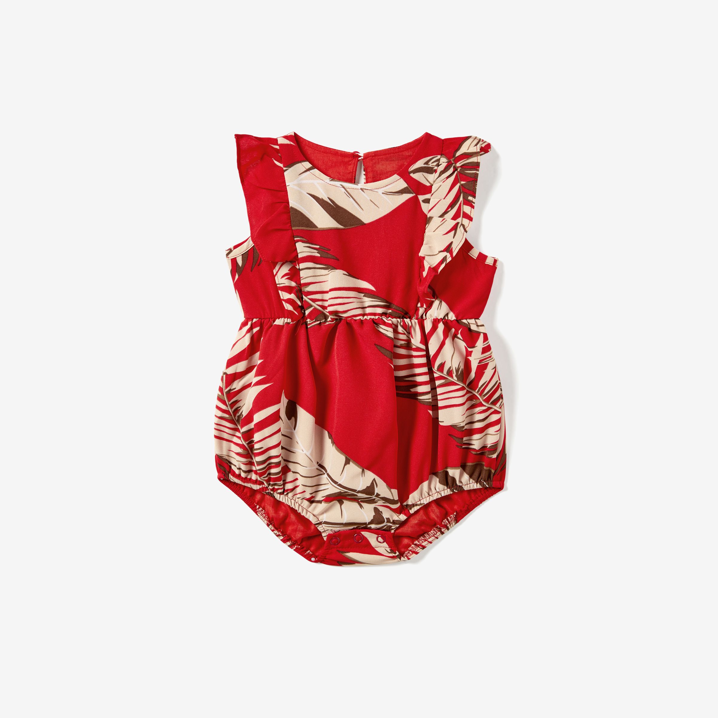 Family Matching Floral Panel T-shirt And Concealed Button Leaf Print Strap Dress Sets