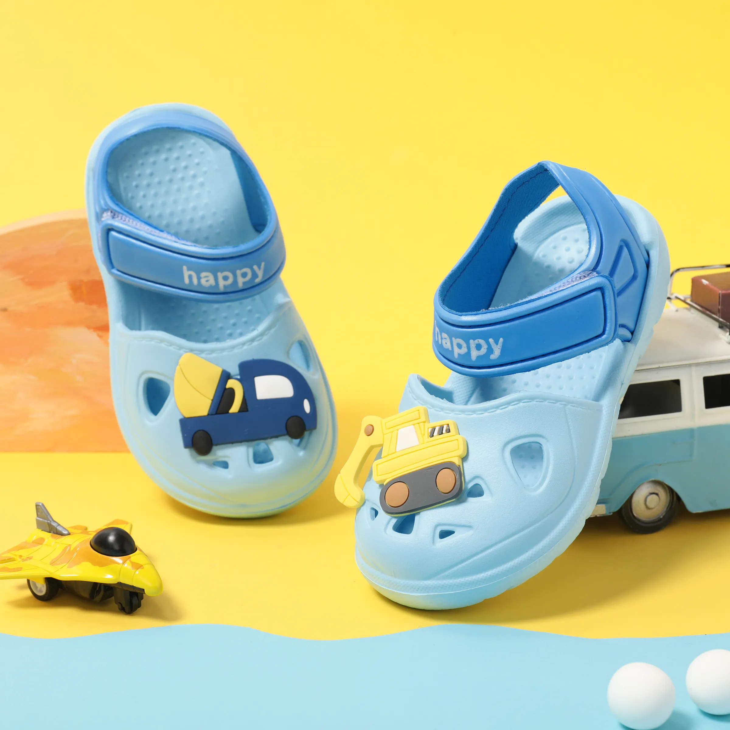 Kids Velcro Vehicle Hole Beach Shoes - Unisex Toddler Casual EVA