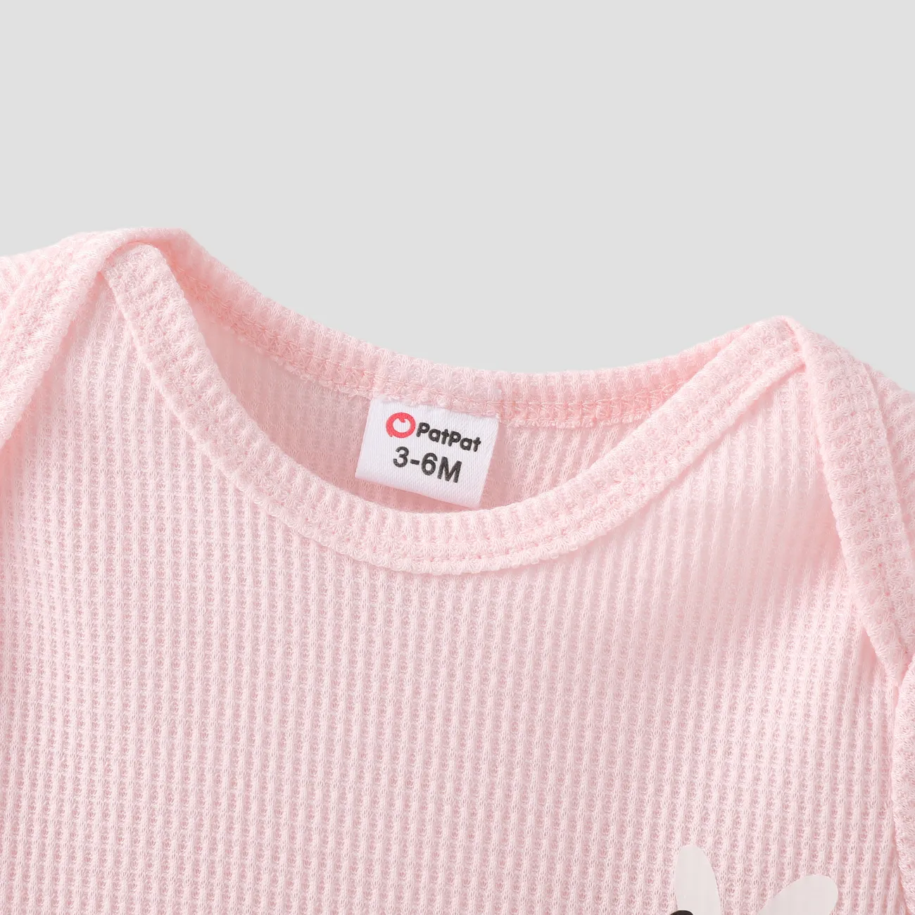 Baby Girl 2pcs Waffle Fabric Bee Print Tee and Shorts Set Pink big image 1