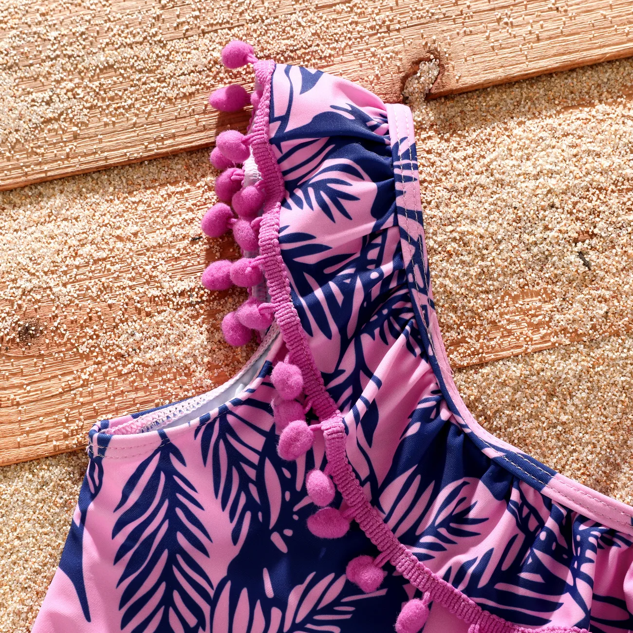Kinder Mädchen Abgeschrägte Schulter Pflanzen und Blumen Badeanzüge rosa big image 1