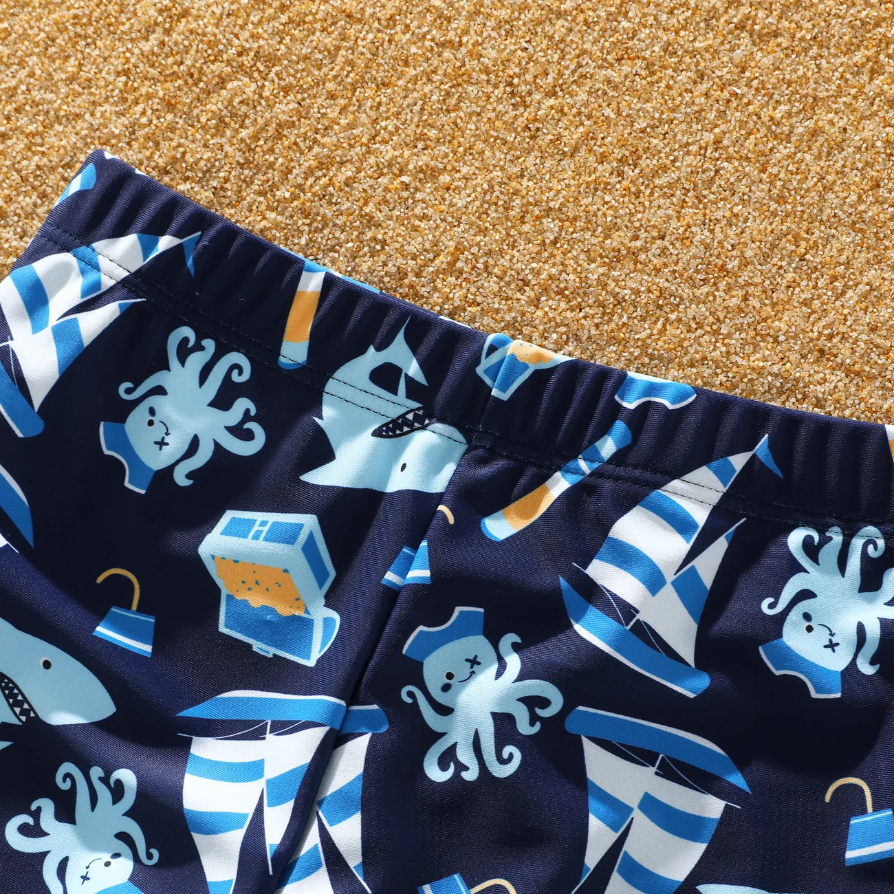 2 Stück Kleinkinder Jungen Kindlich Meerestiere Badeanzüge tiefblau big image 1