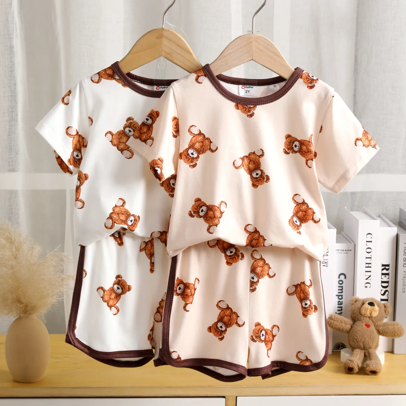  2pcs Toddler Boy/Girl Bear Printed  perfect for Casual Wear Comfy Top and Shorts set White big image 1