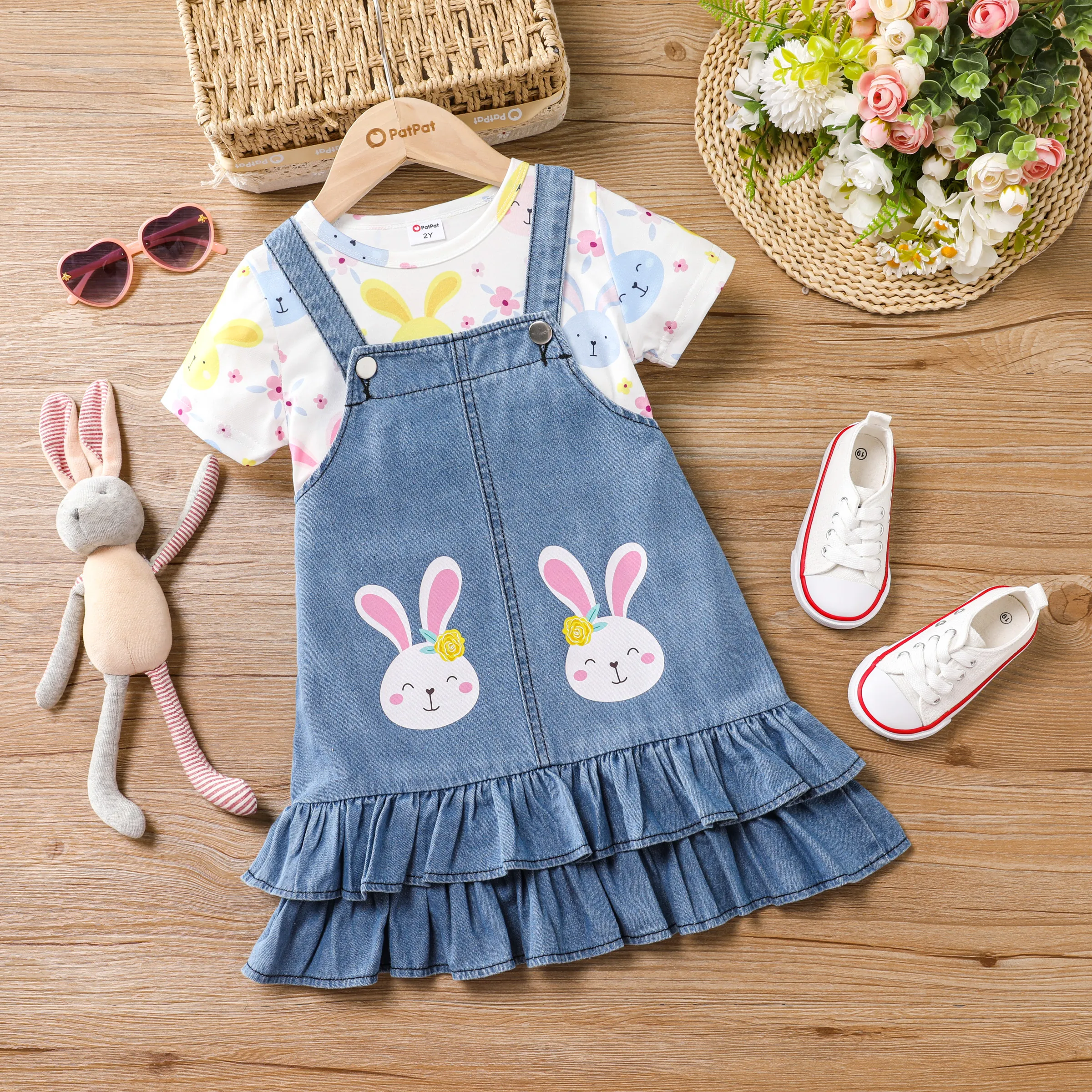 甜美 2 件蹣跚學步的女孩連衣裙套裝，帶荷葉邊和可愛的兔子印花