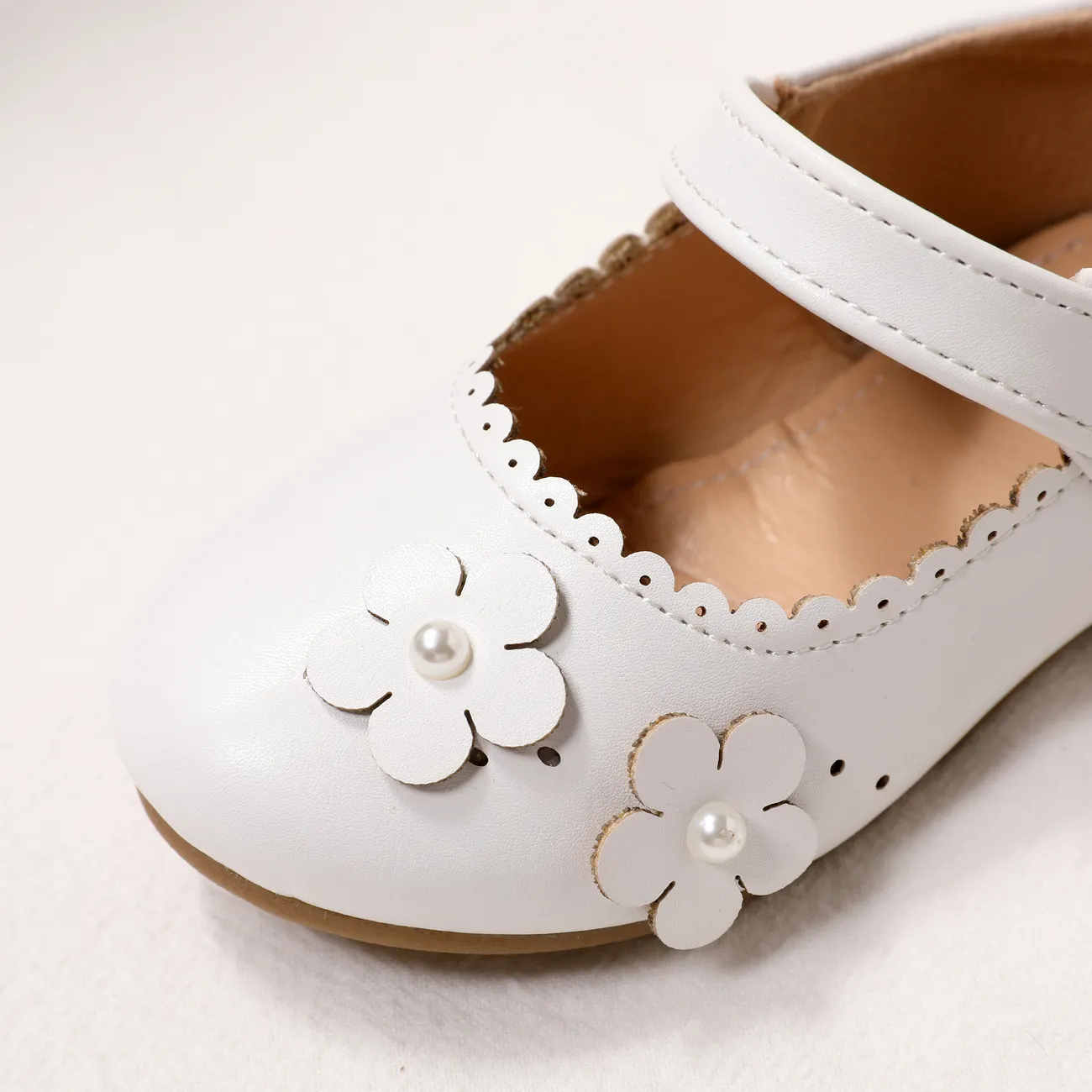 طفل صغير / أطفال فتاة عارضة 3D فرط اللمس الأزهار الفيلكرو أحذية جلدية أبيض big image 1