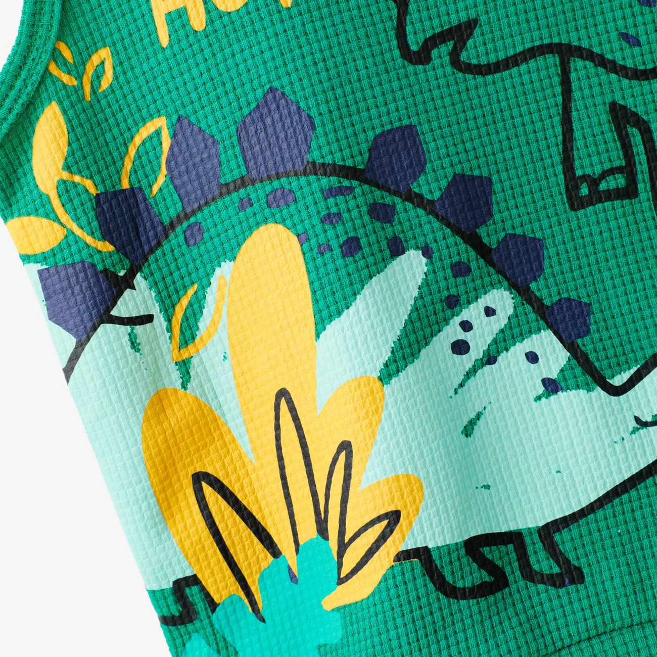 Toddler Boy 2pcs Dino Print Tank Top and Shorts Set Green big image 1
