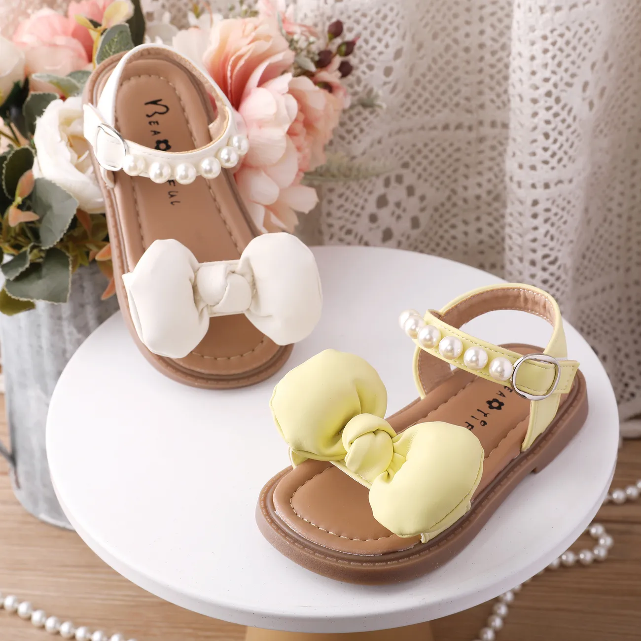 Toddler/Kids Girl Sweet Hyper-Tactile Bow Buckle Velcro Leather Sandals White big image 1