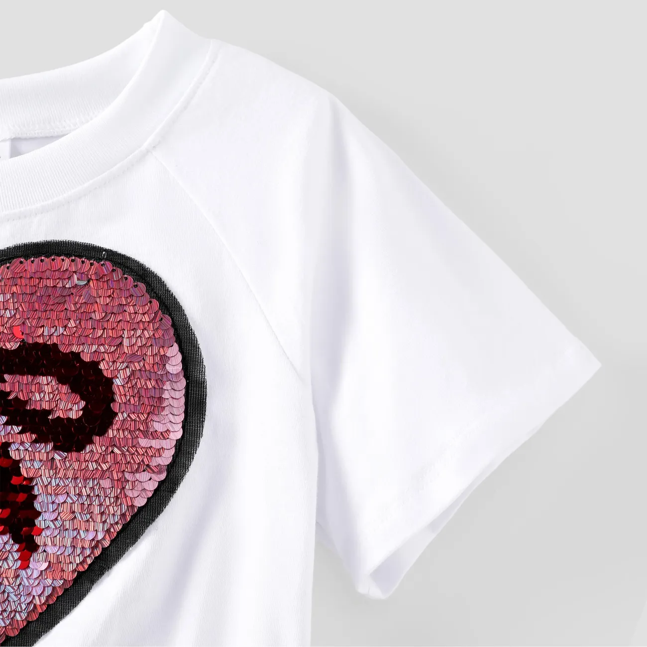 Niño pequeño / niña 2pcs Camiseta corta bordada de lentejuelas de corazón y juego de falda de cinta pinkywhite big image 1