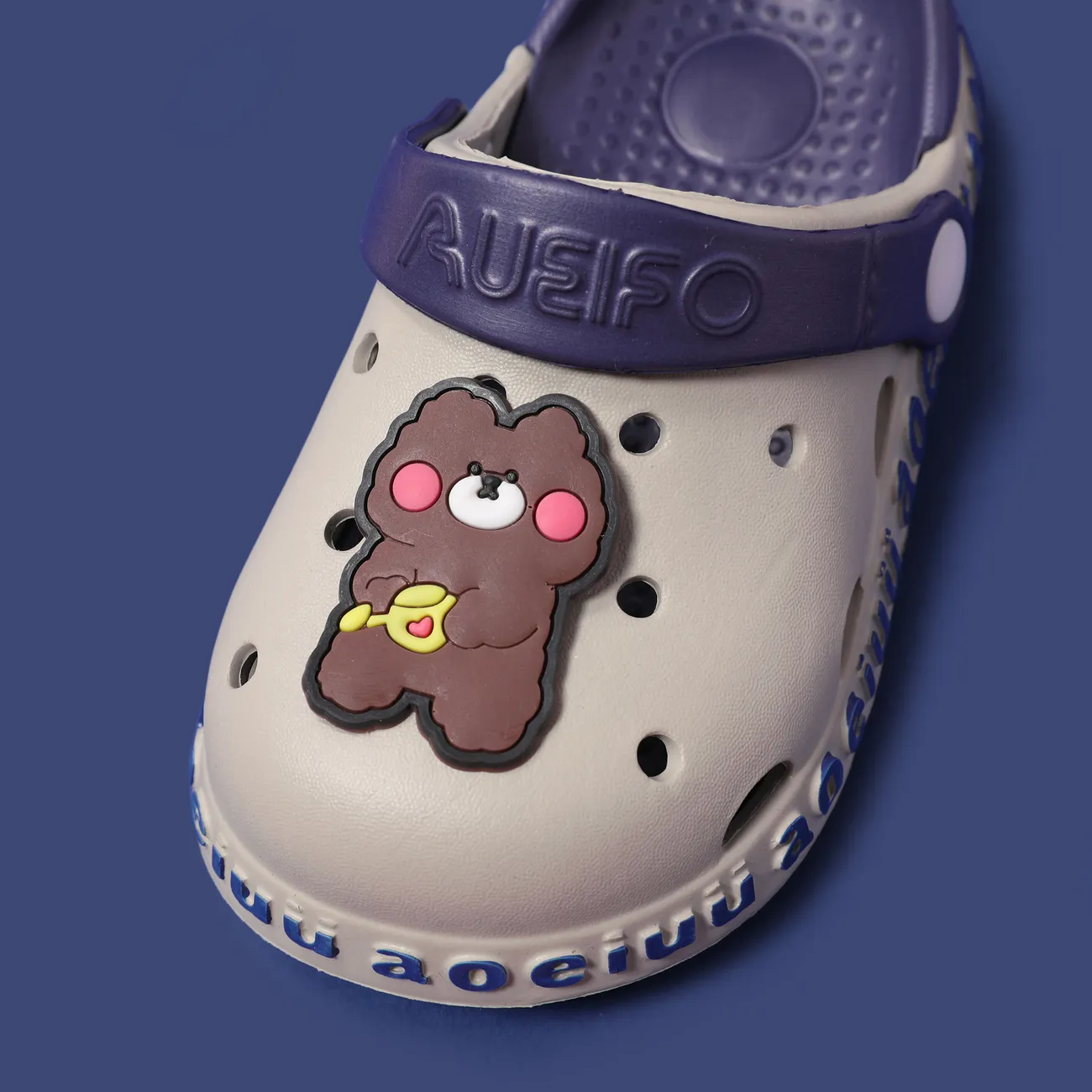 Niño pequeño / niños niña / niño graffiti patrón de dibujos animados cloacas de ventilación agujeros zapatos Gris azulado big image 1
