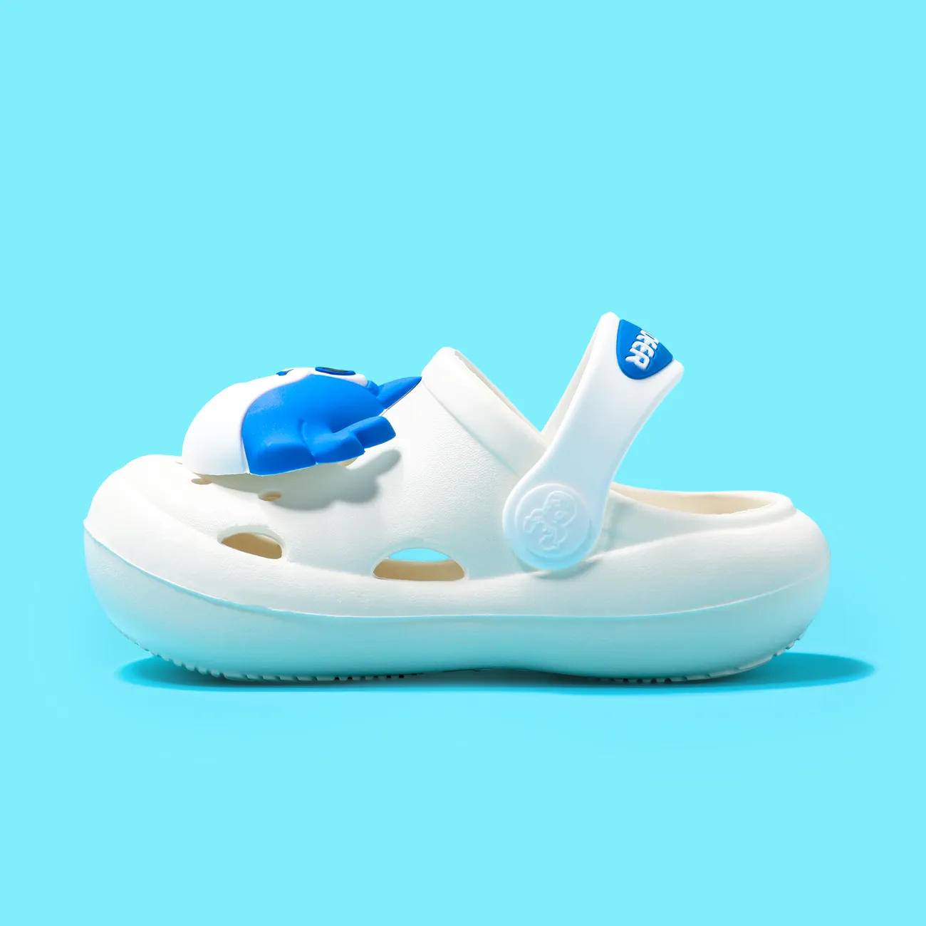Toddler/Kids Girl/Boy Solid Hyper-Tactile 3D Shark Pattern Vent Clogs Beach Shoes White big image 1