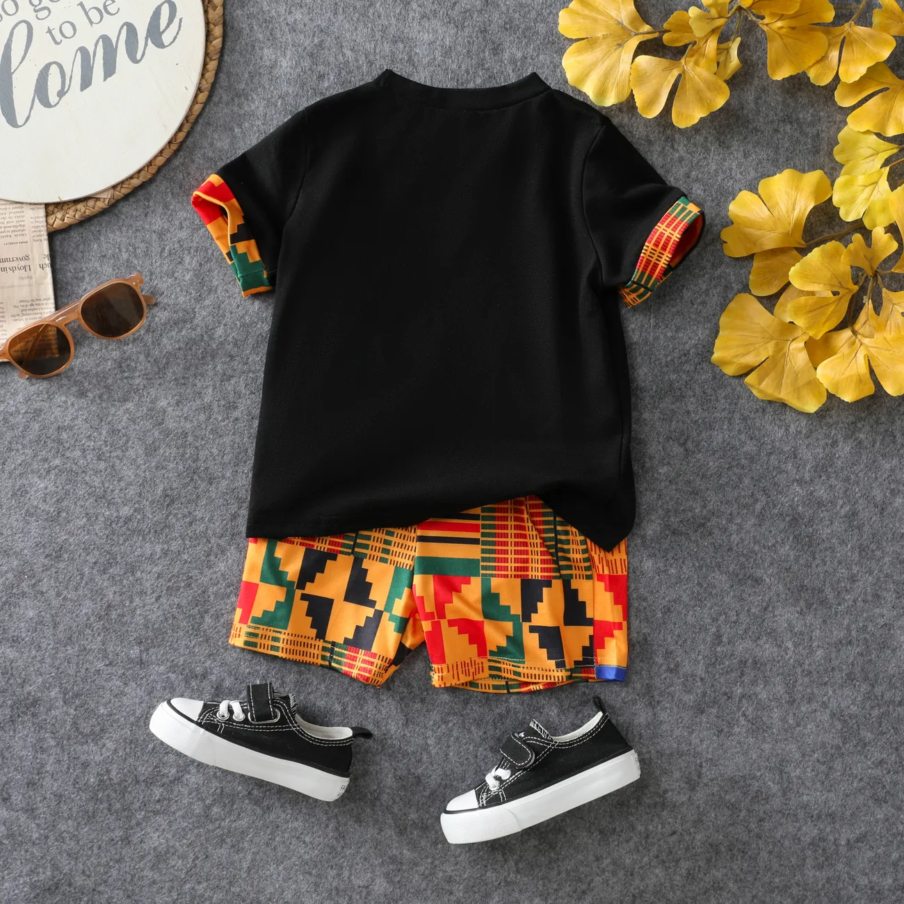  2pcs Toddler Boy Bohemia Ethnic Fabric Stitching Top and Shorts Set Black big image 1