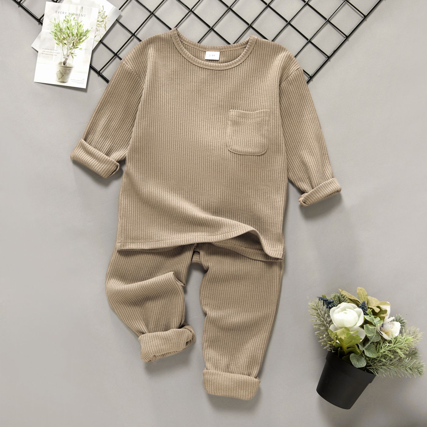 2-piece Toddler Boy/Girl Round-collar Long-sleeve Ribbed Solid Top with Pocket and Elasticized Pants