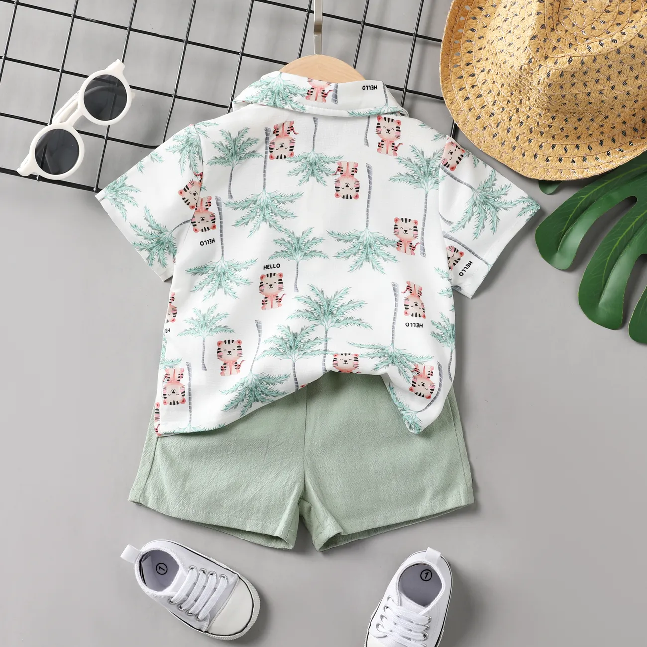 2pcs Baby Boy Childlike Tiger Pattern Button Design Top and Pants Set  Green big image 1