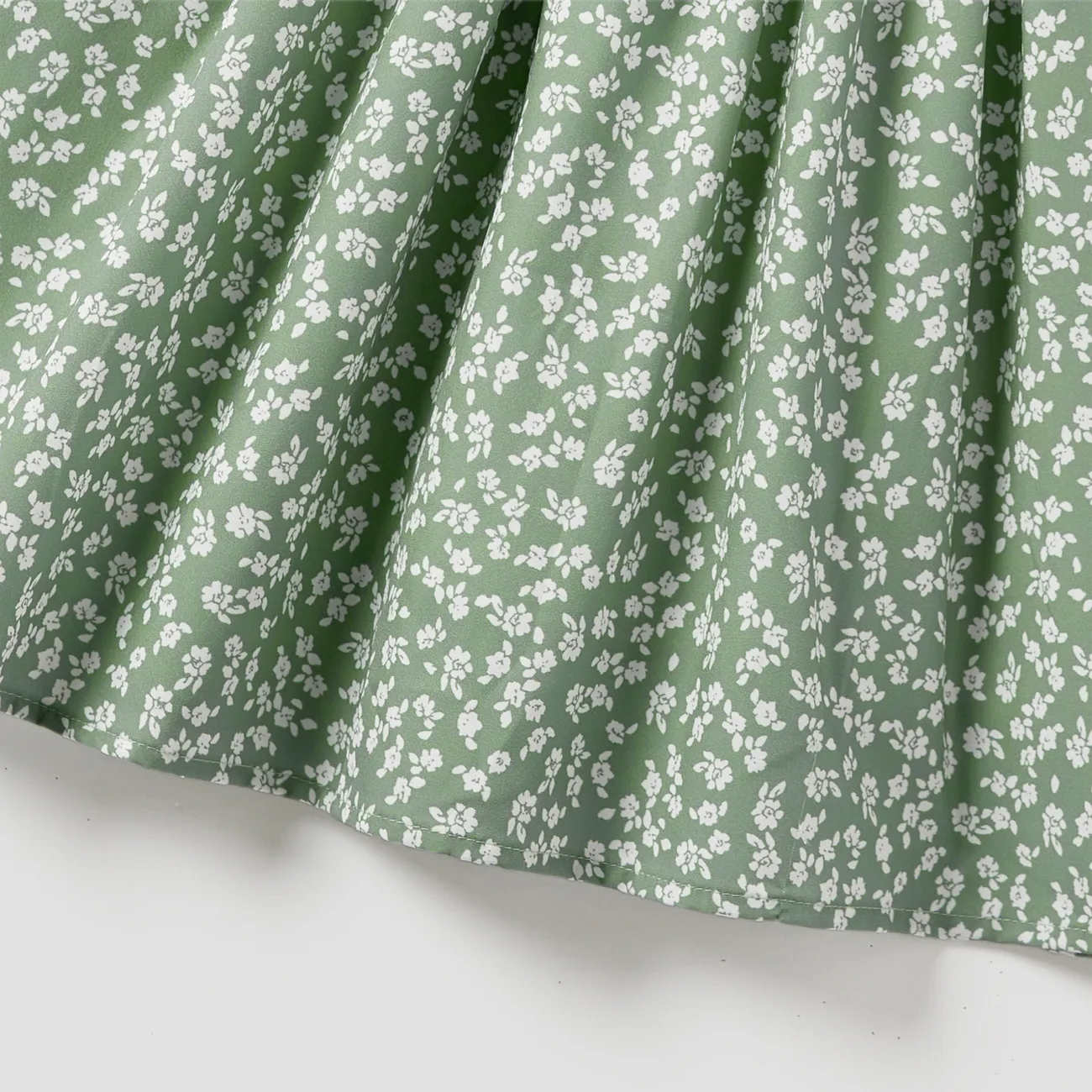 Look de família Flores isoladas Manga cava Conjuntos de roupa para a família Conjuntos verde branco big image 1