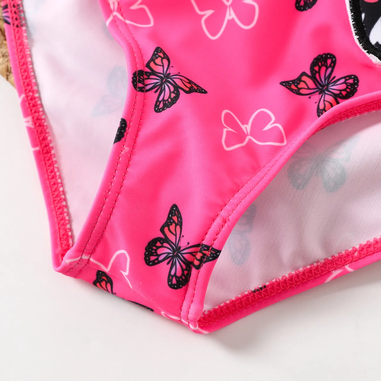 Conjunto de traje de baño de dos piezas hipertáctil Animal Pattern Butterfly 3D para niñas (poliéster / spandex) Rosa caliente big image 1