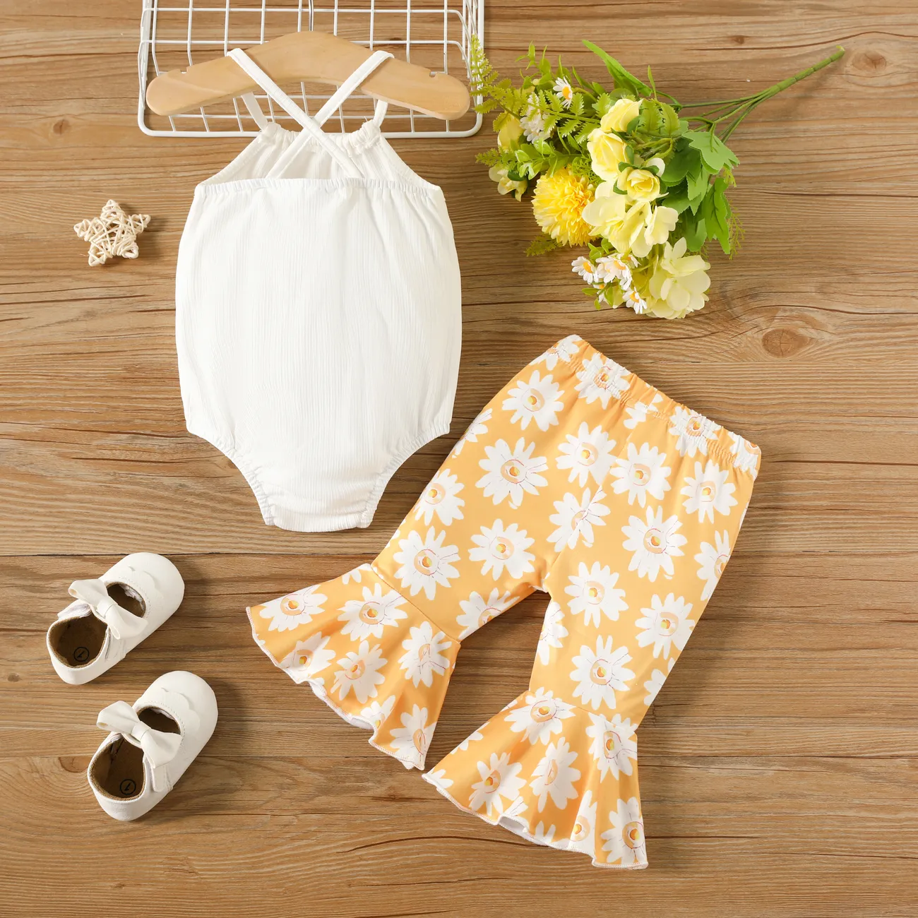  2pcs Baby  Girl Sweet Floral  Horn Edged Top and Pants Set Yellow big image 1